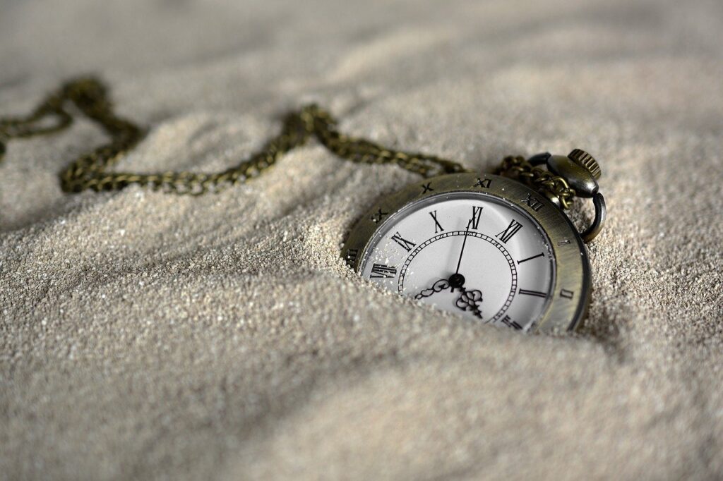 海辺の懐中時計
